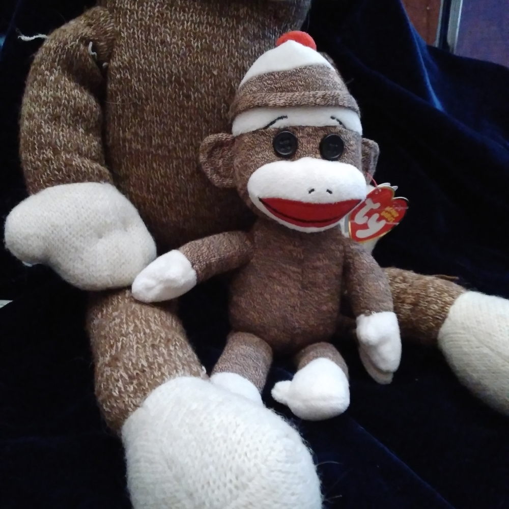 TY Socks the Sock Monkey - Picture 5 of 6
